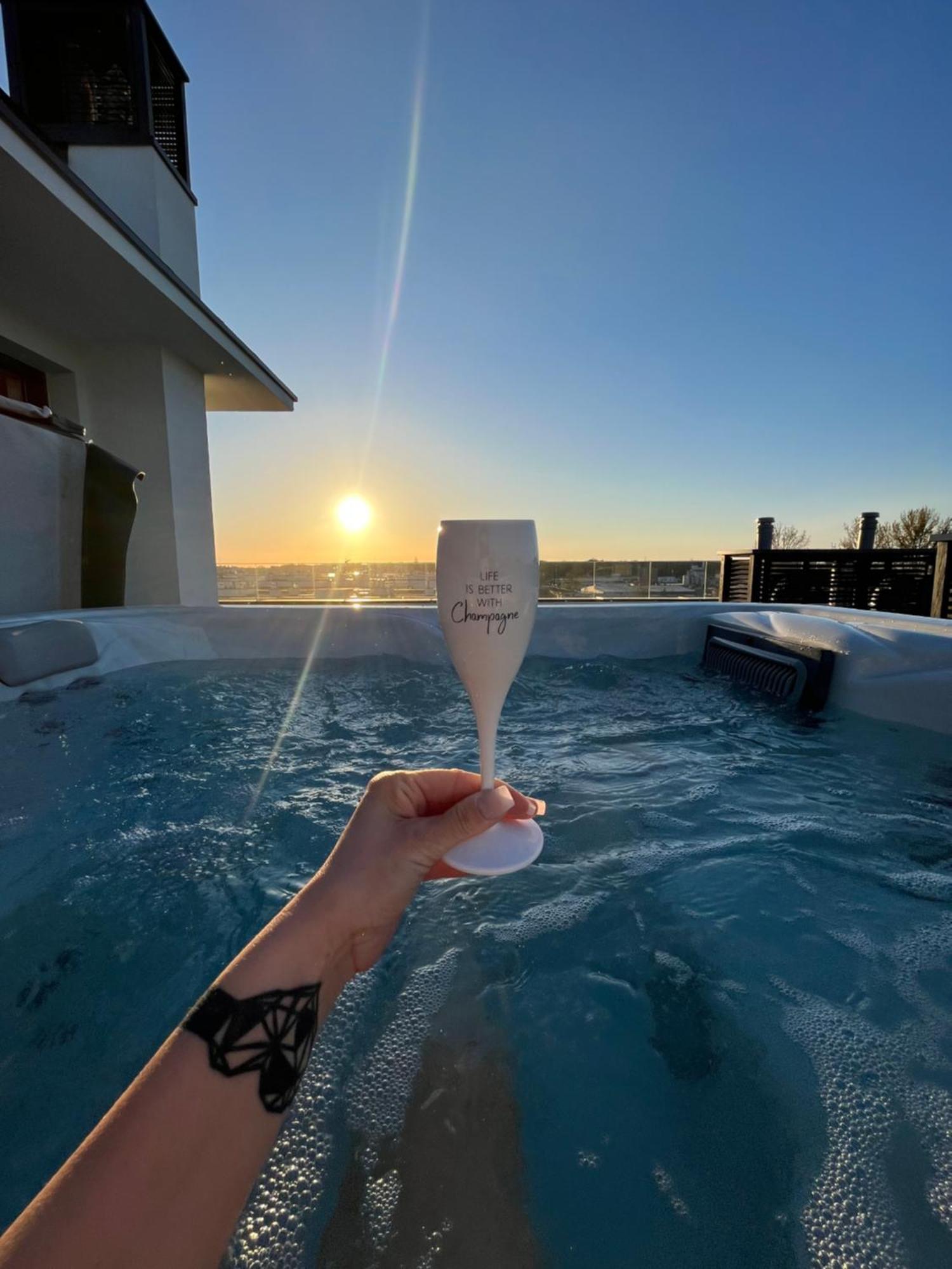 Apartamenty Polanowscy Baltic Marina Residence Z Mini Spa 科沃布热格 外观 照片